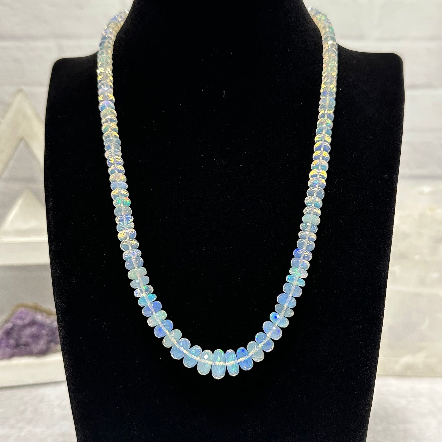 close up of the flashes from the opal