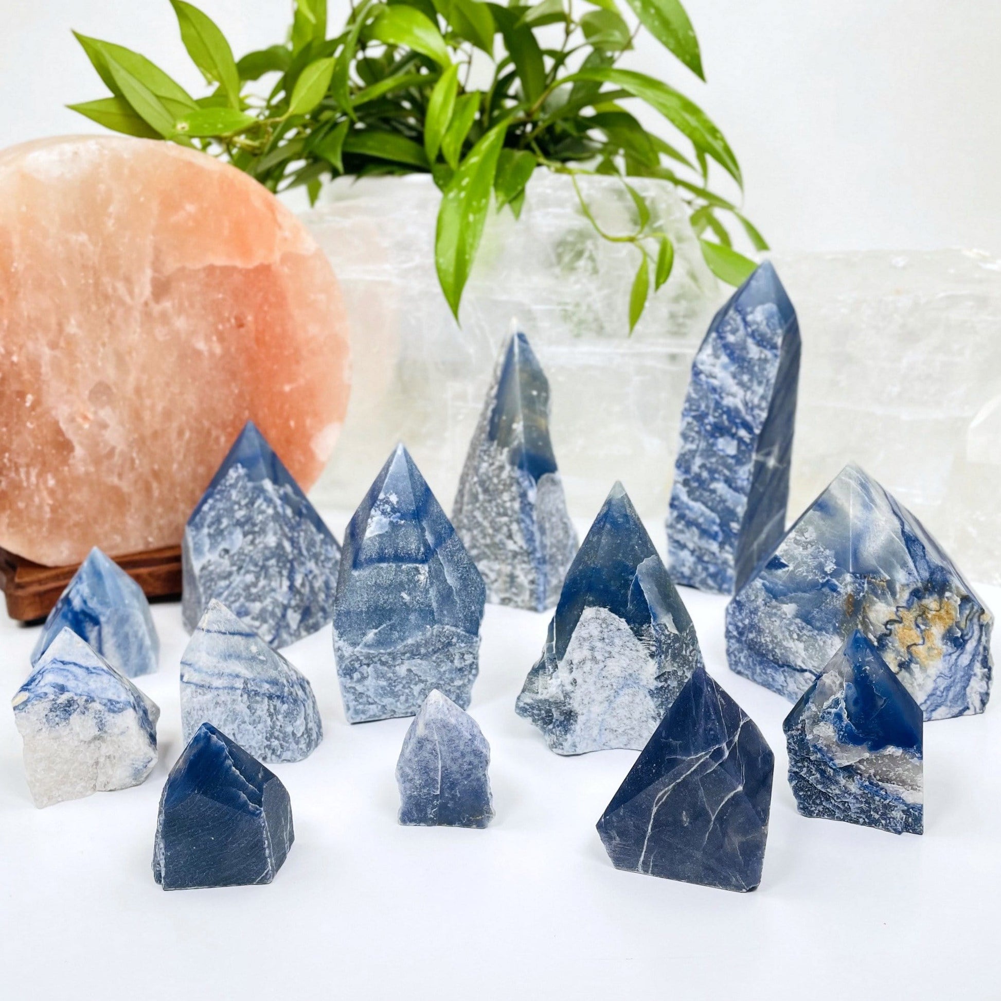 multiple blue quartz points showing different sizes and patterns 