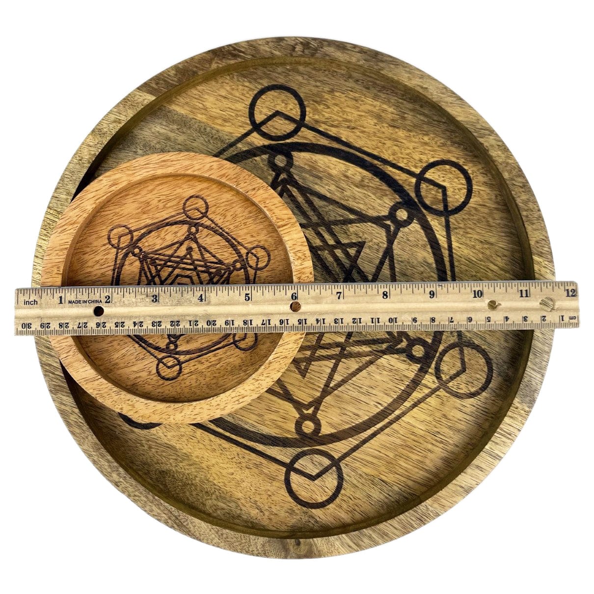 Small tray inside the large tray with a ruler on top to demonstrate size.  Small tray is approximately 6 inches and large tray is approximately 12 inches