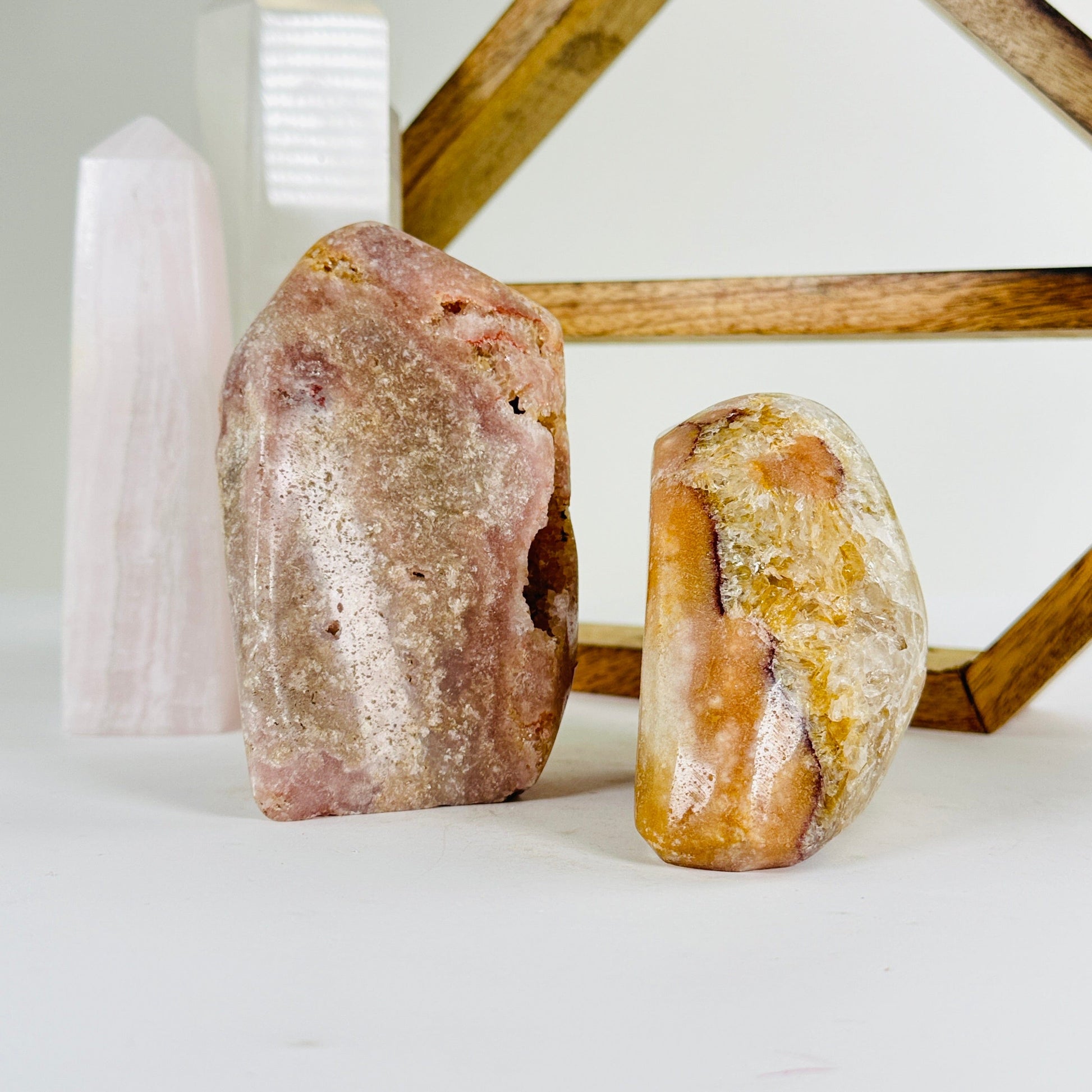 amethyst with decorations in the background