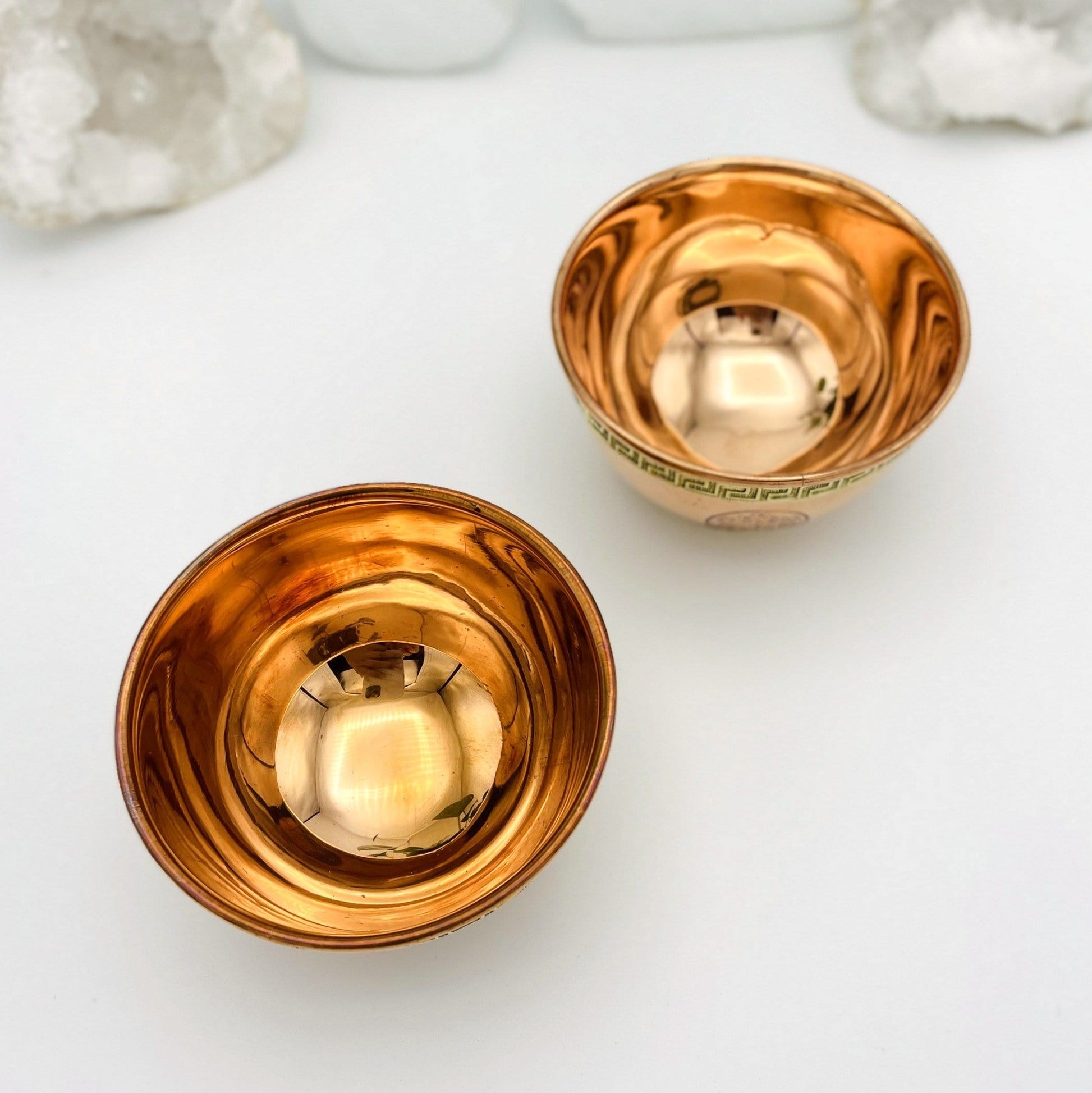 top view to show how deep the bowls are 