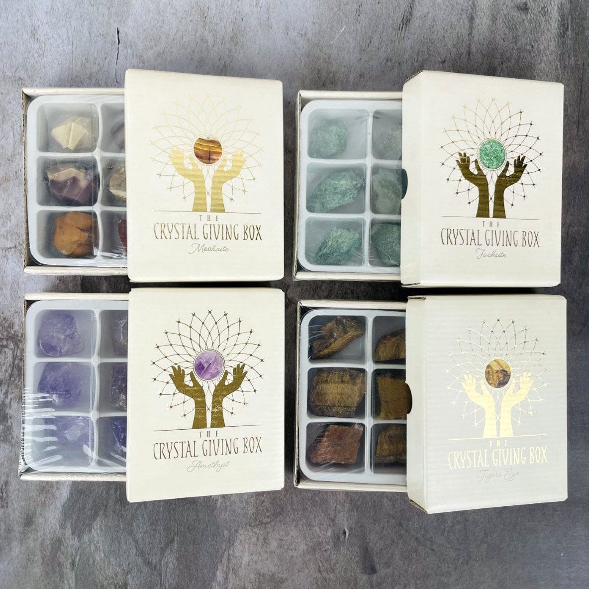 4 different Crystal Giving Box - Set of 6 of 4 different stones