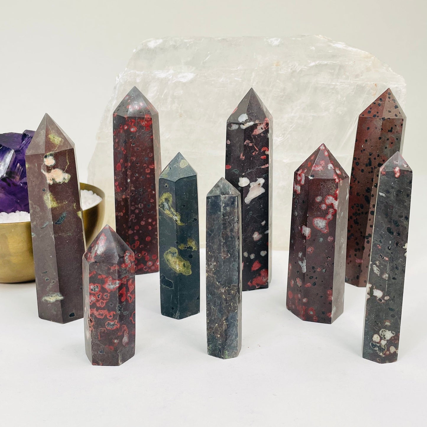 multiple plum blossom points displayed to show the differences in the sizes and color shades 