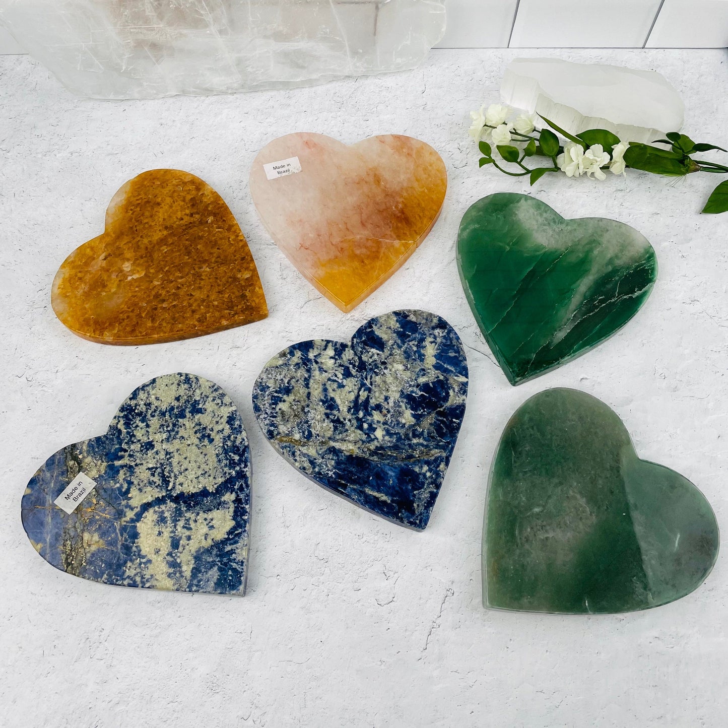 multiple hearts displayed to show the differences in the crystal types 