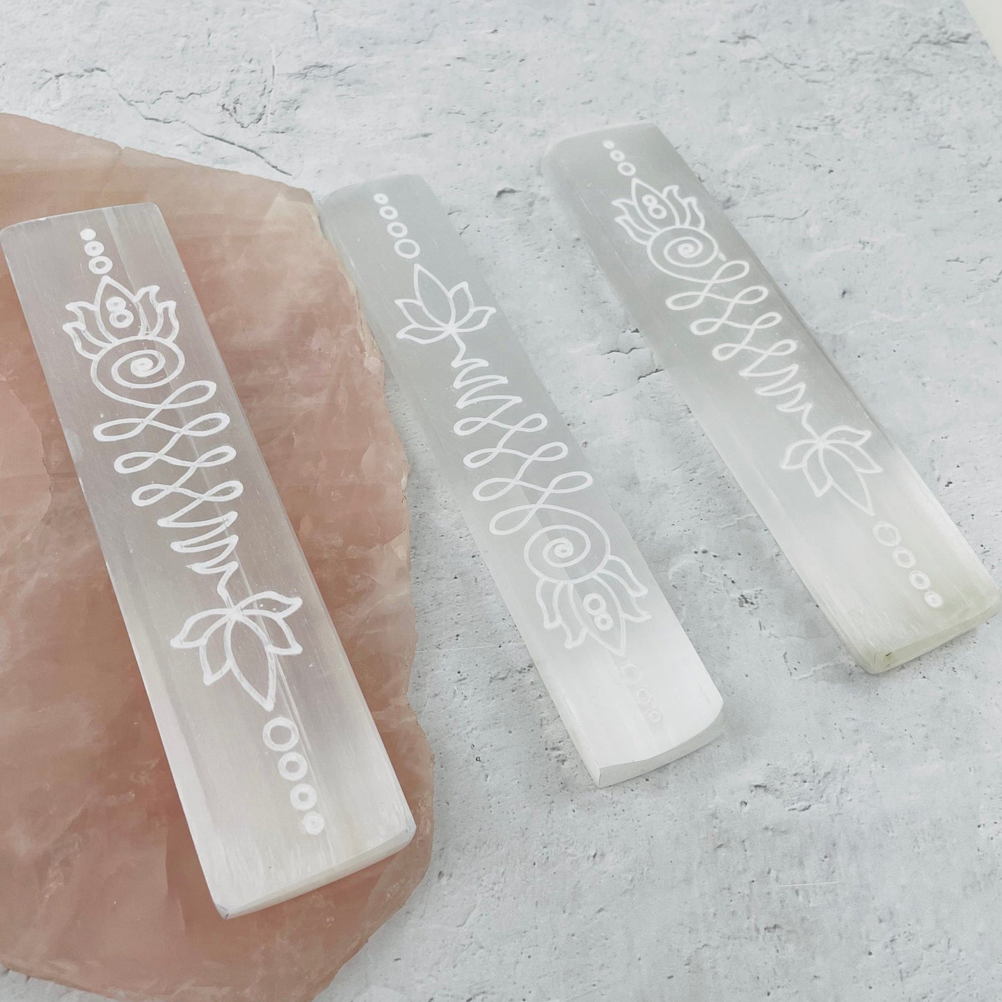 Engraved Lotus and Unalome Design