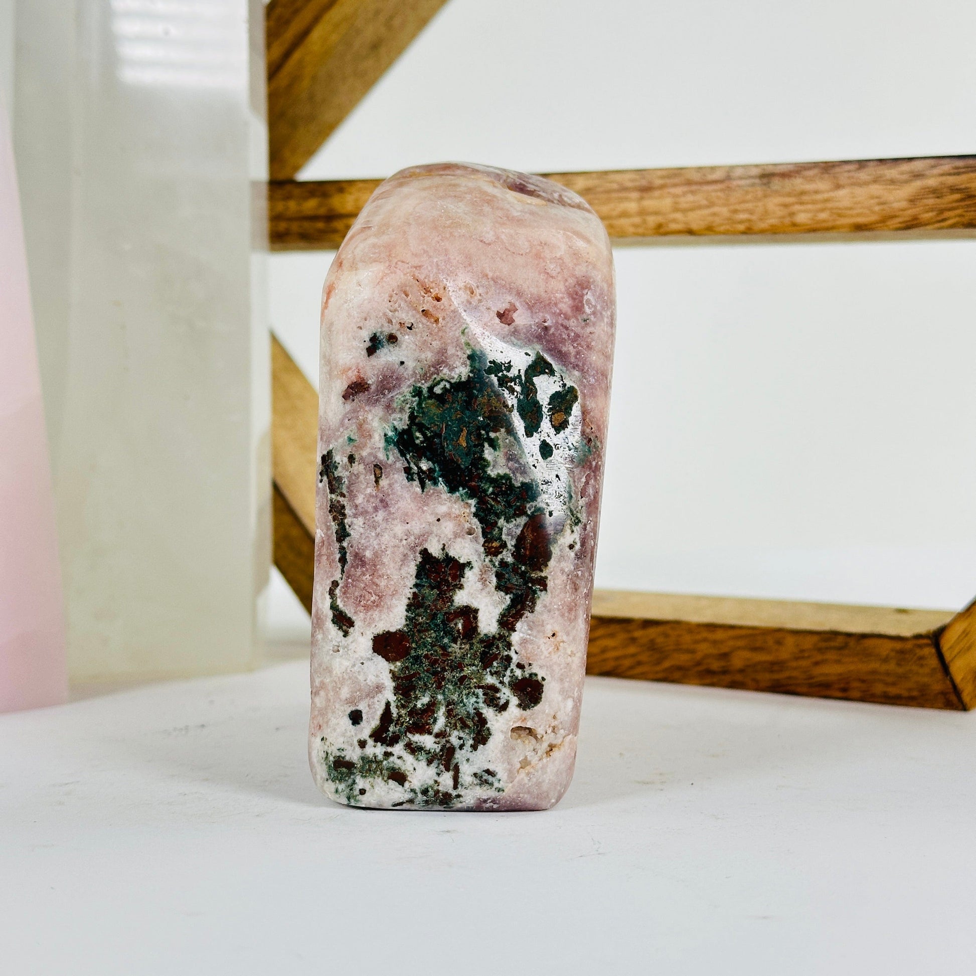 amethyst with decorations in the background
