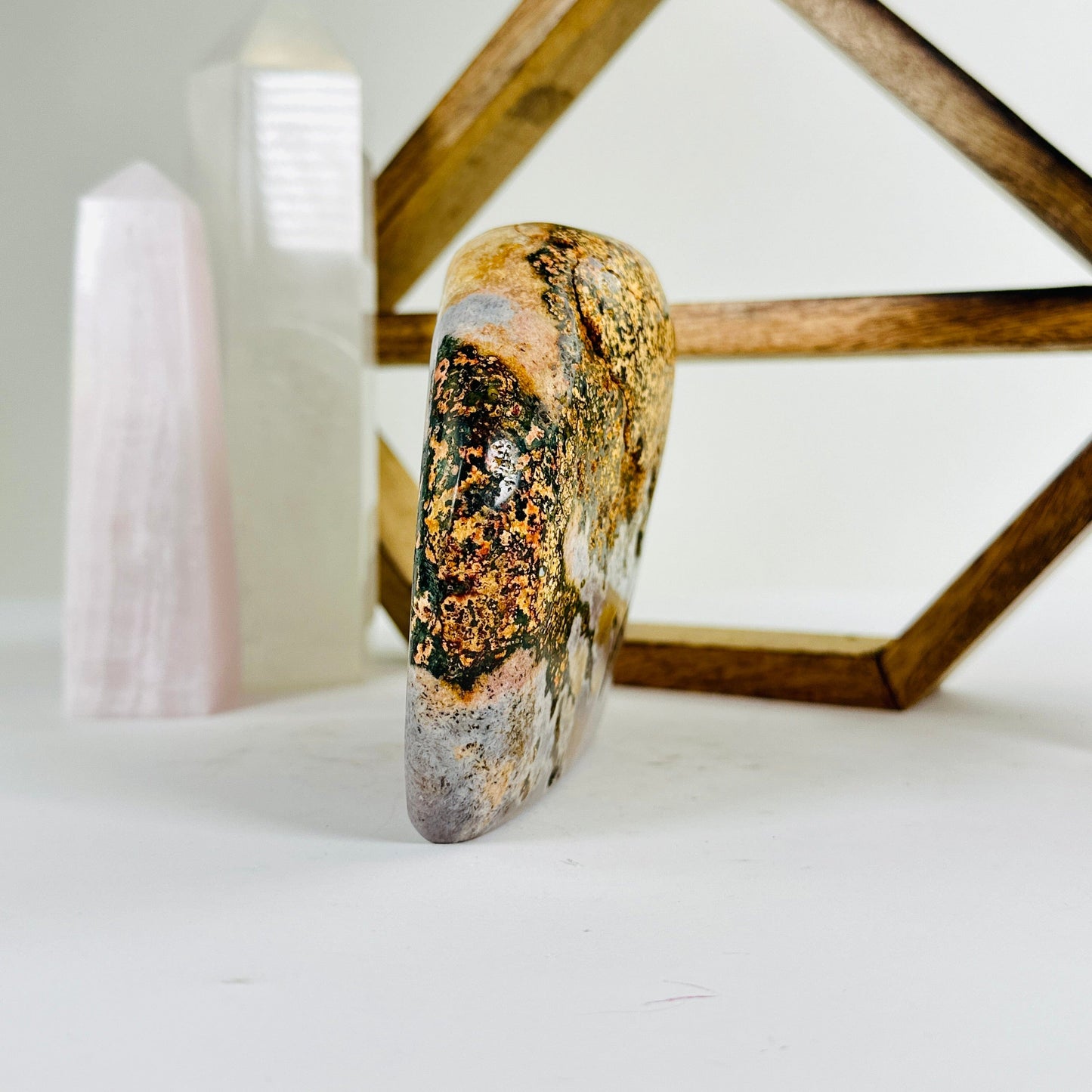 amethyst with decorations in the background