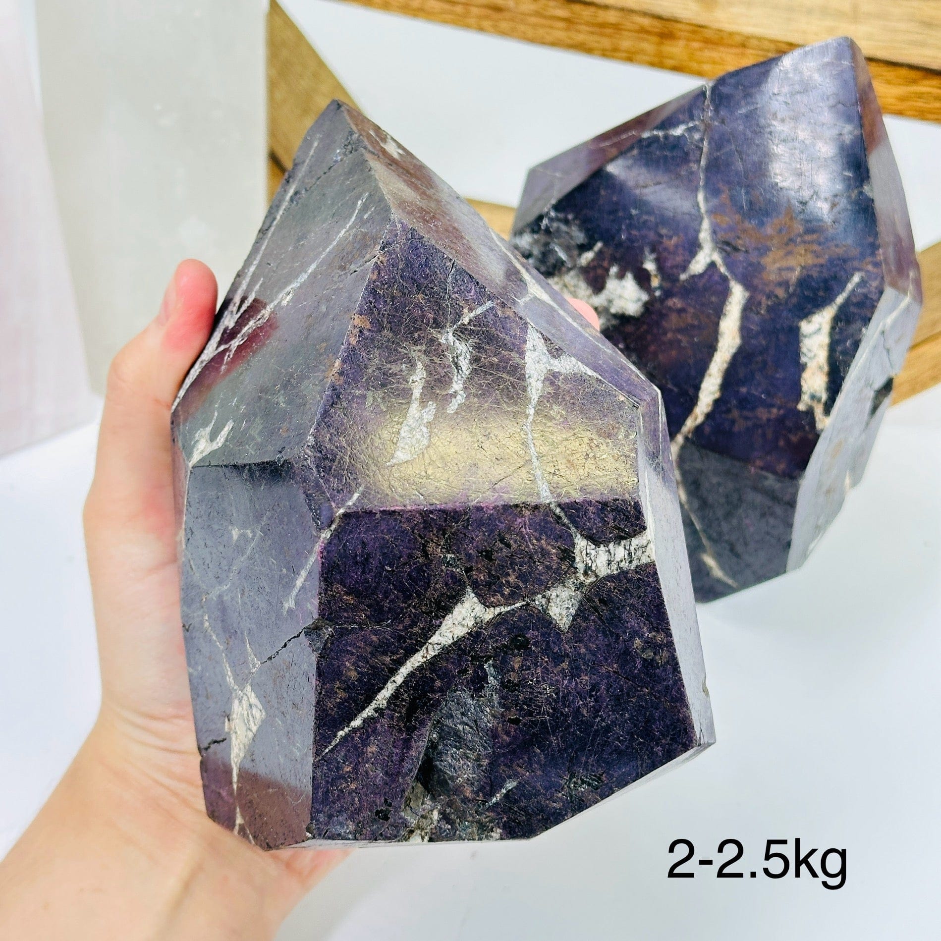 purpurite with decorations in the background