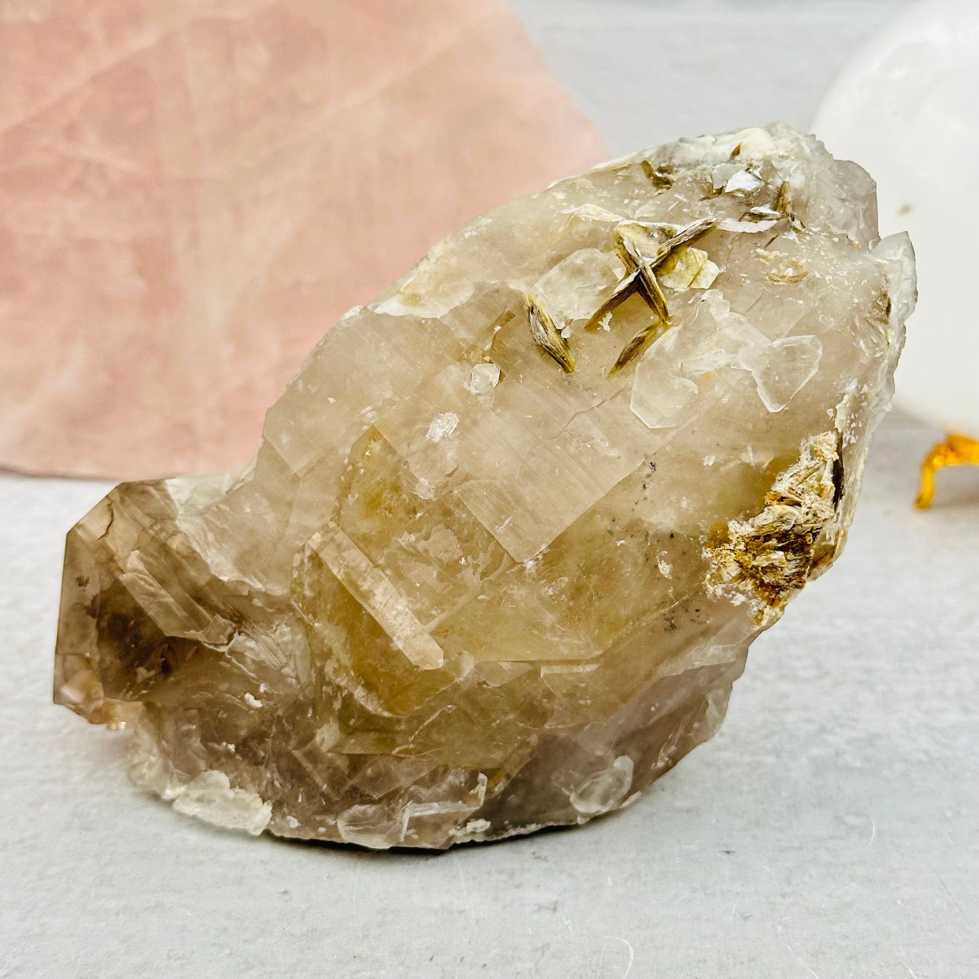 side view to show the thickness 