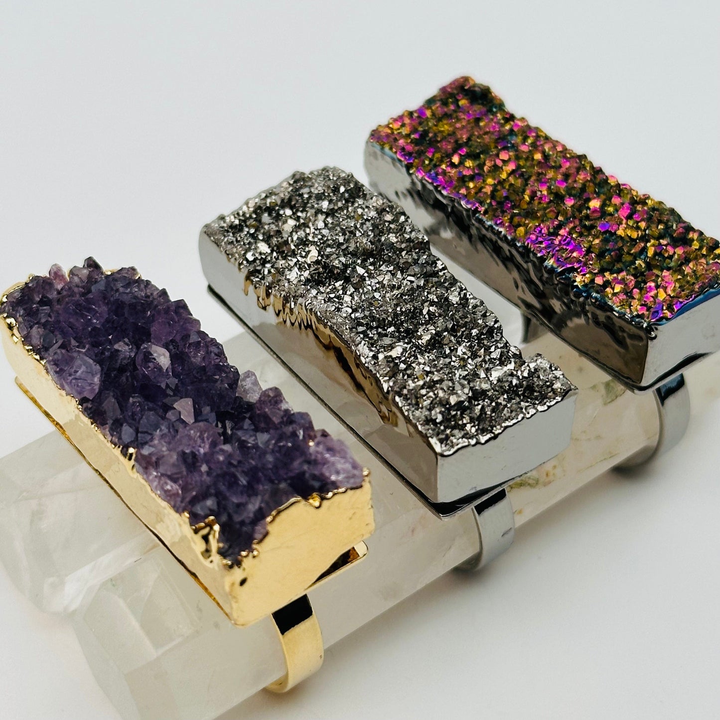 close up of the details on these druzy rings 