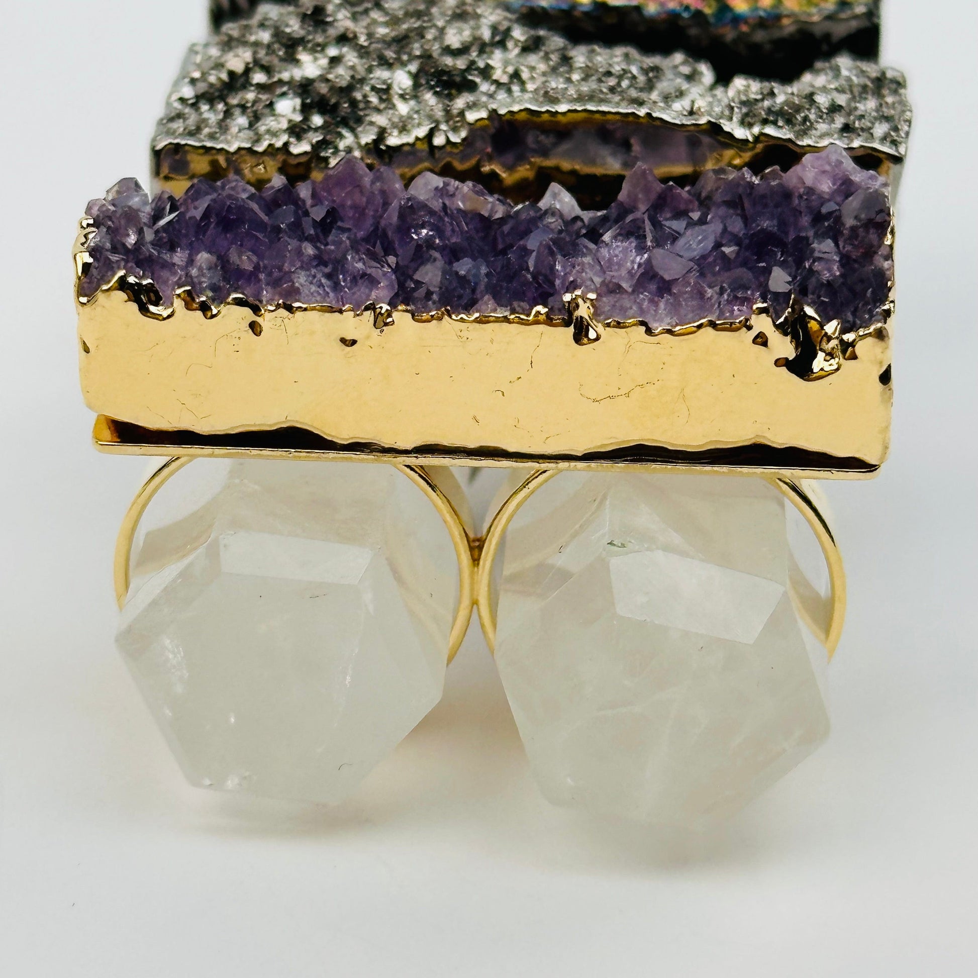 rings come with a double finger style and are adjustable 