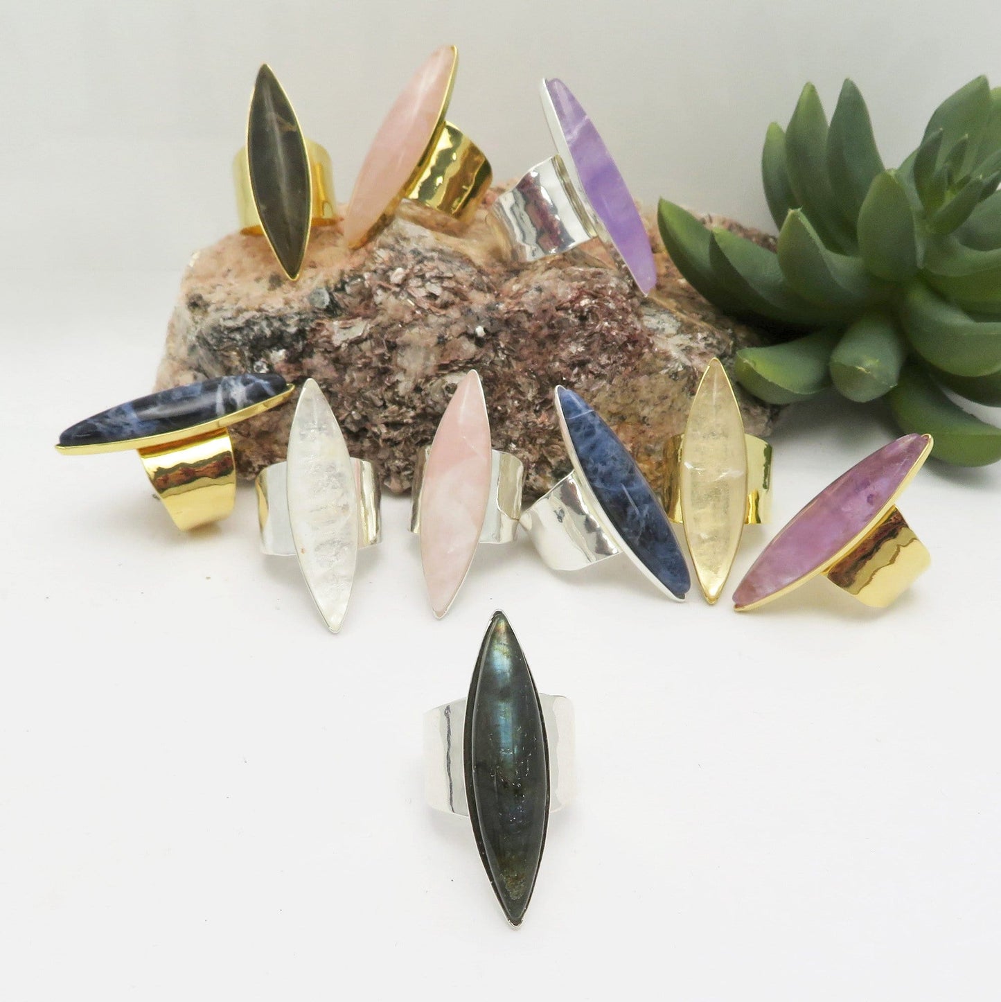 stone rings spread out