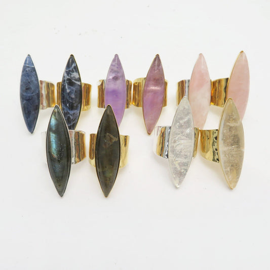 stone rings in 2 rows