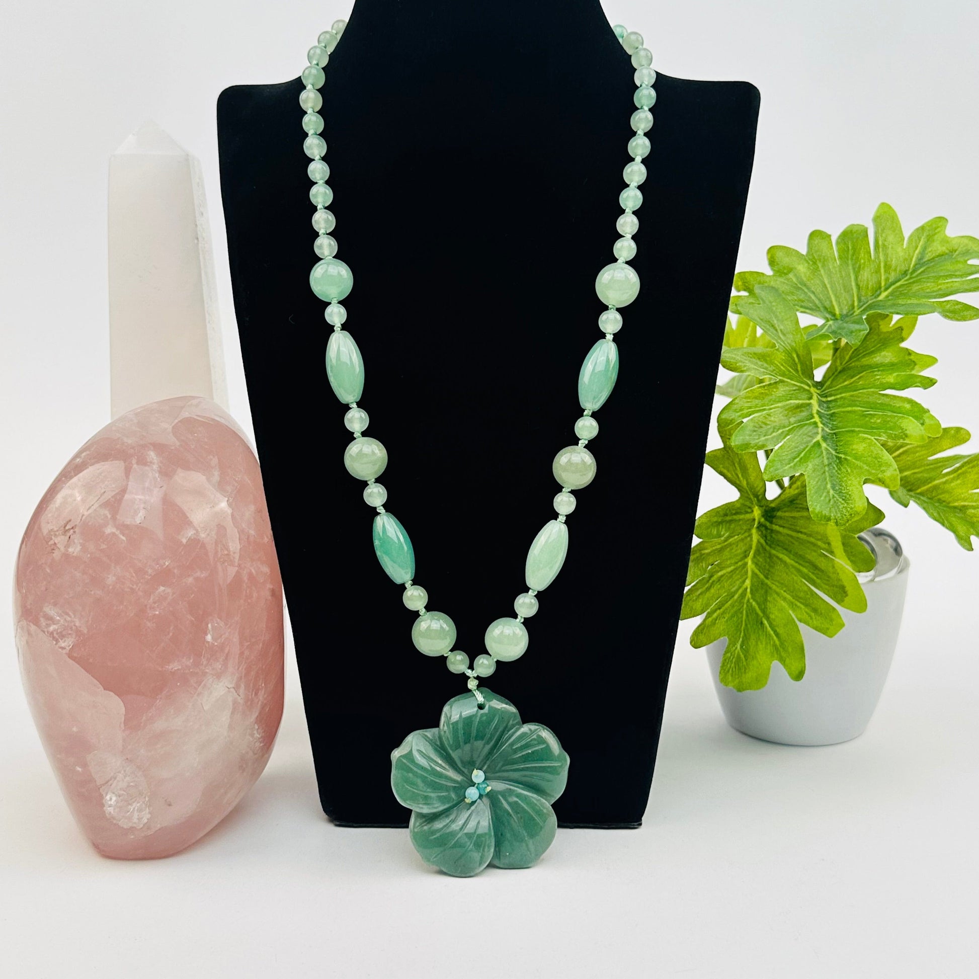 flower necklace available in green aventurine