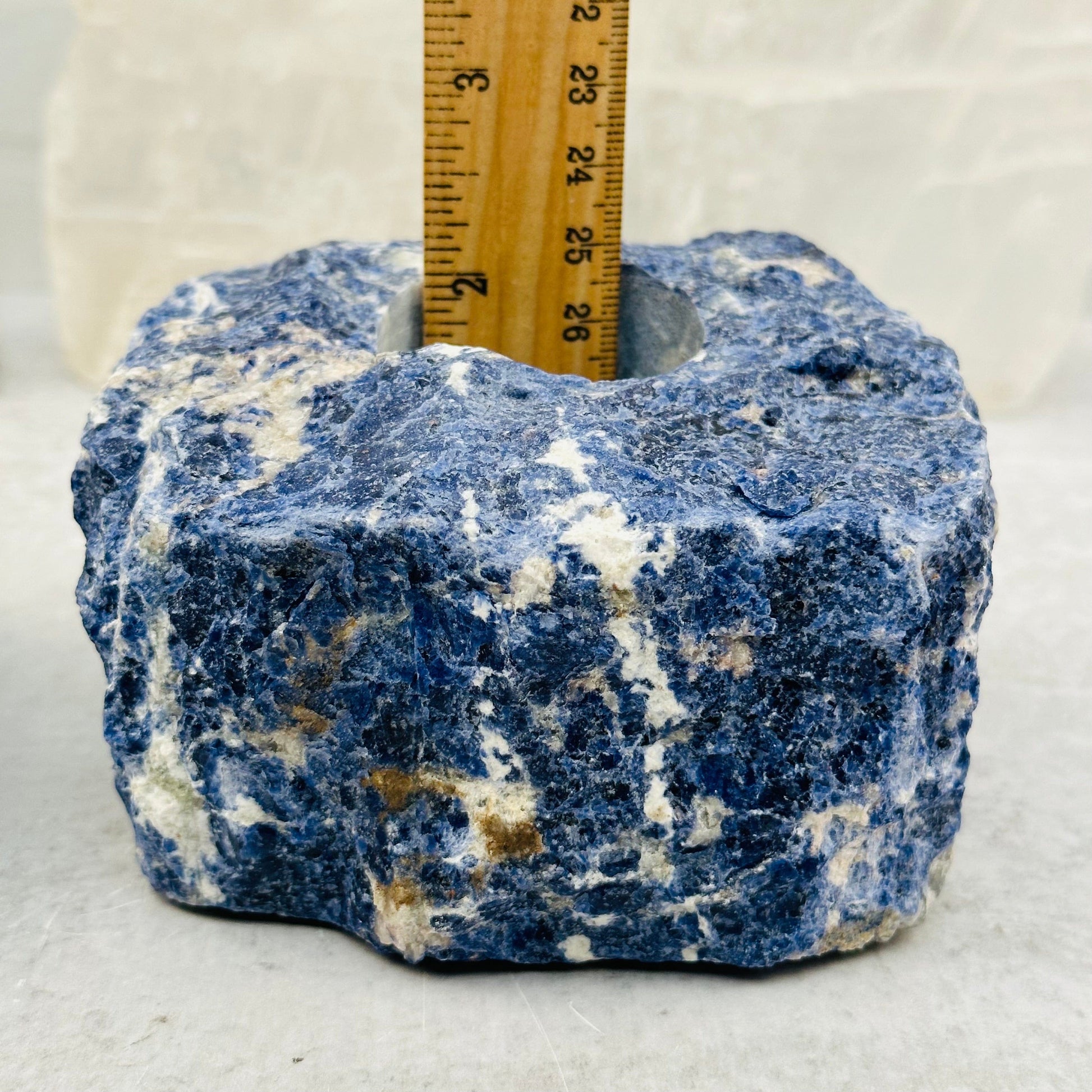 side view to show the thickness 