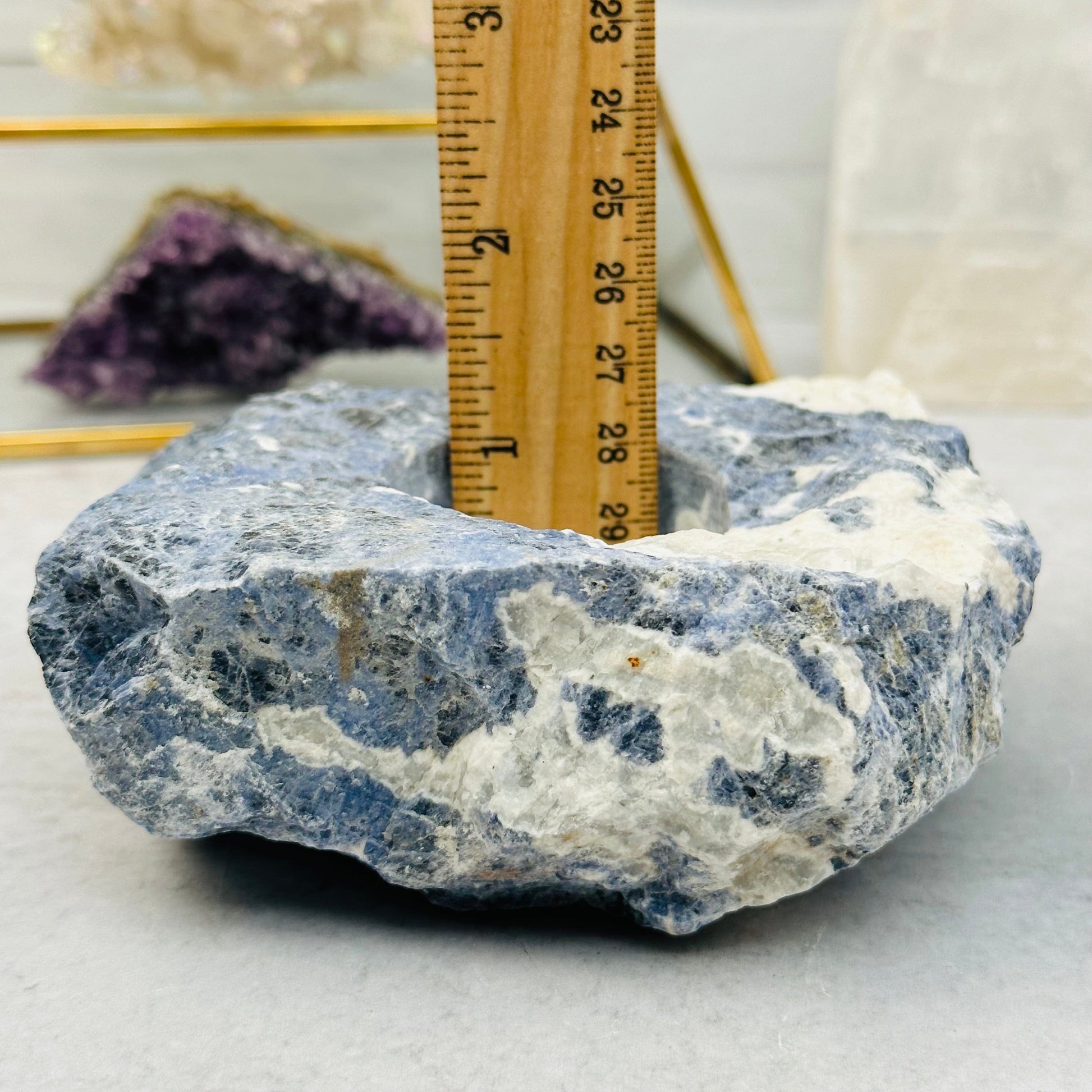 side view to show the thickness 