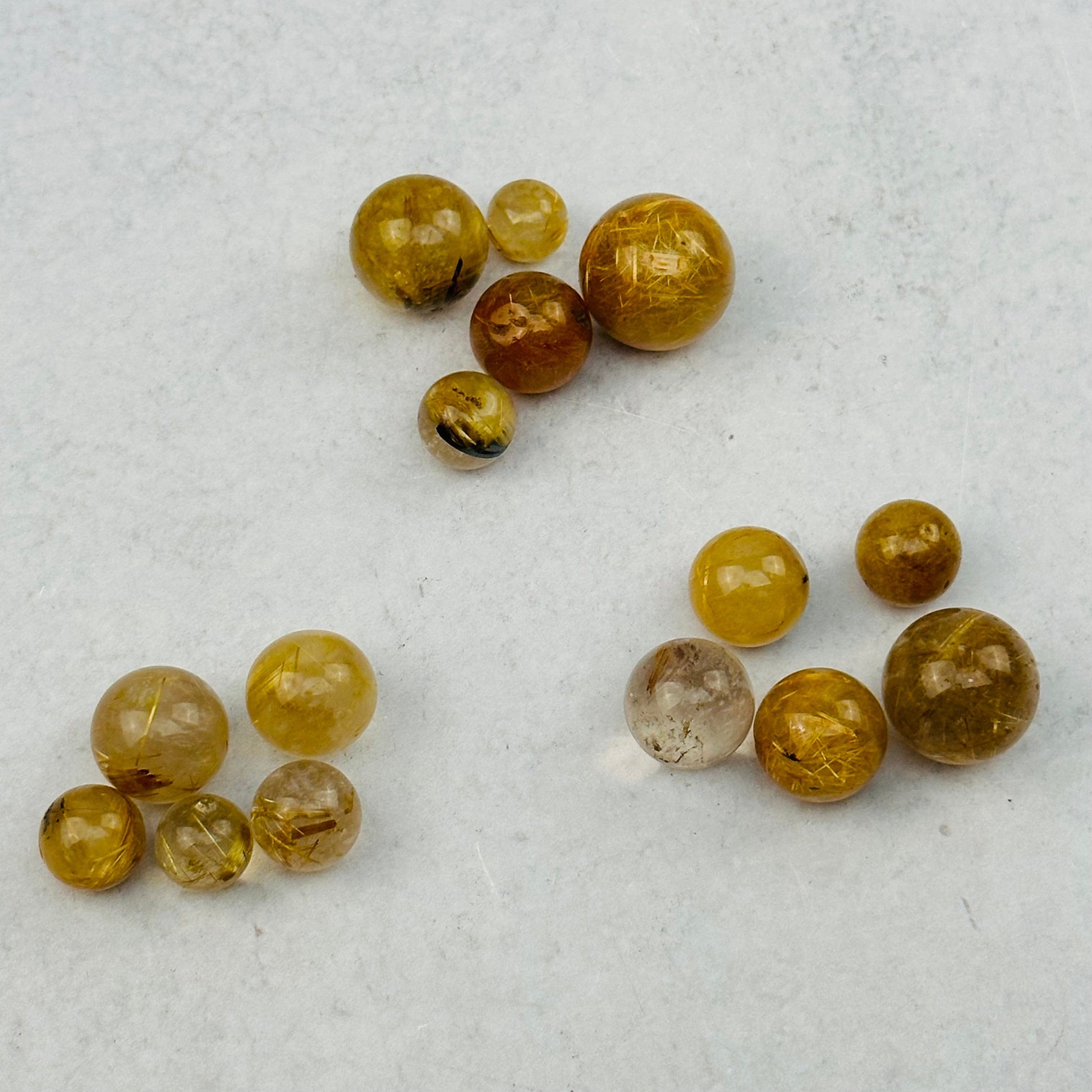 multiple spheres displayed to show the differences in the sizes 