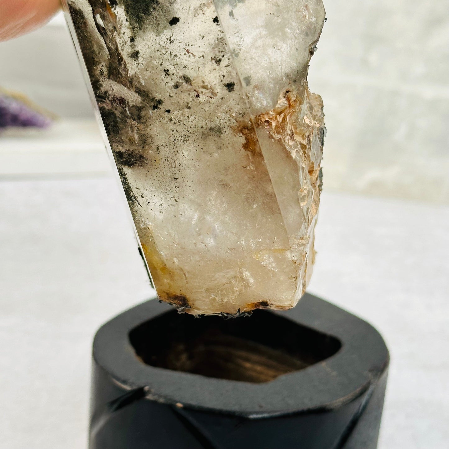 point comes off the base 
