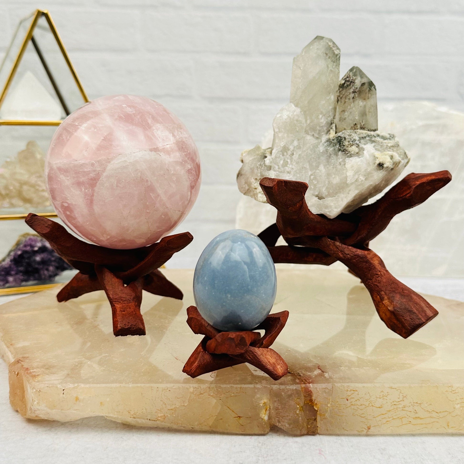 Wood Cobra Crystal Stand - Cluster Holder 