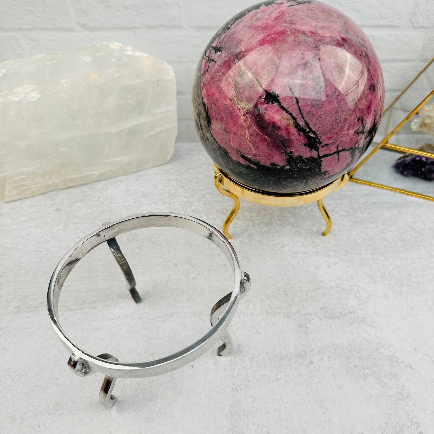 Crystal Stand Round Tripod displayed as home decor 
