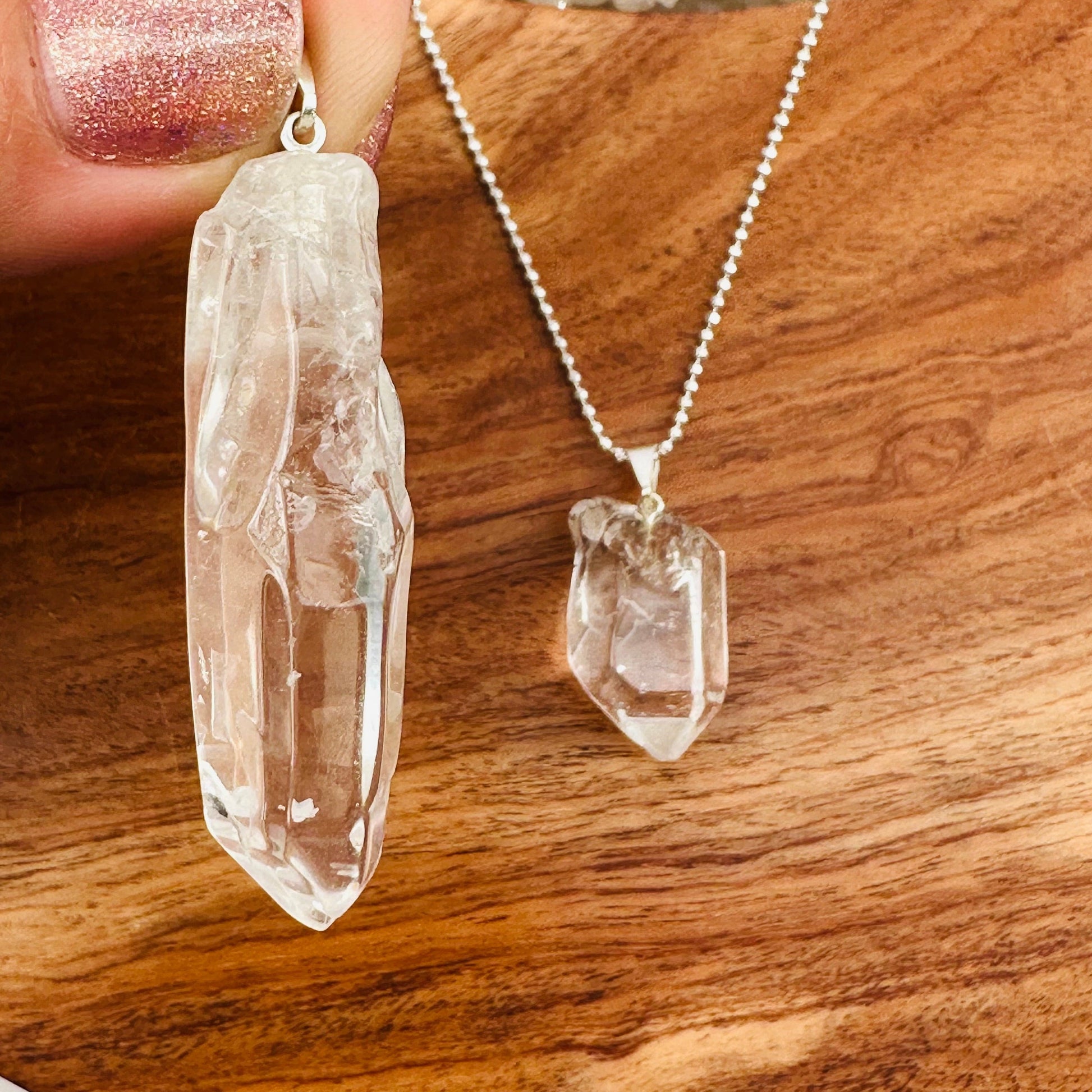 close up of the details on these pendants. showing the differences in the sizes 