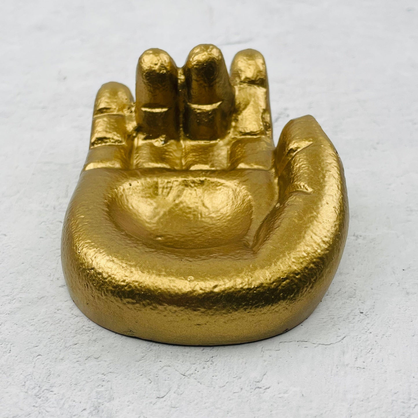 close up of the sphere holder indention 
