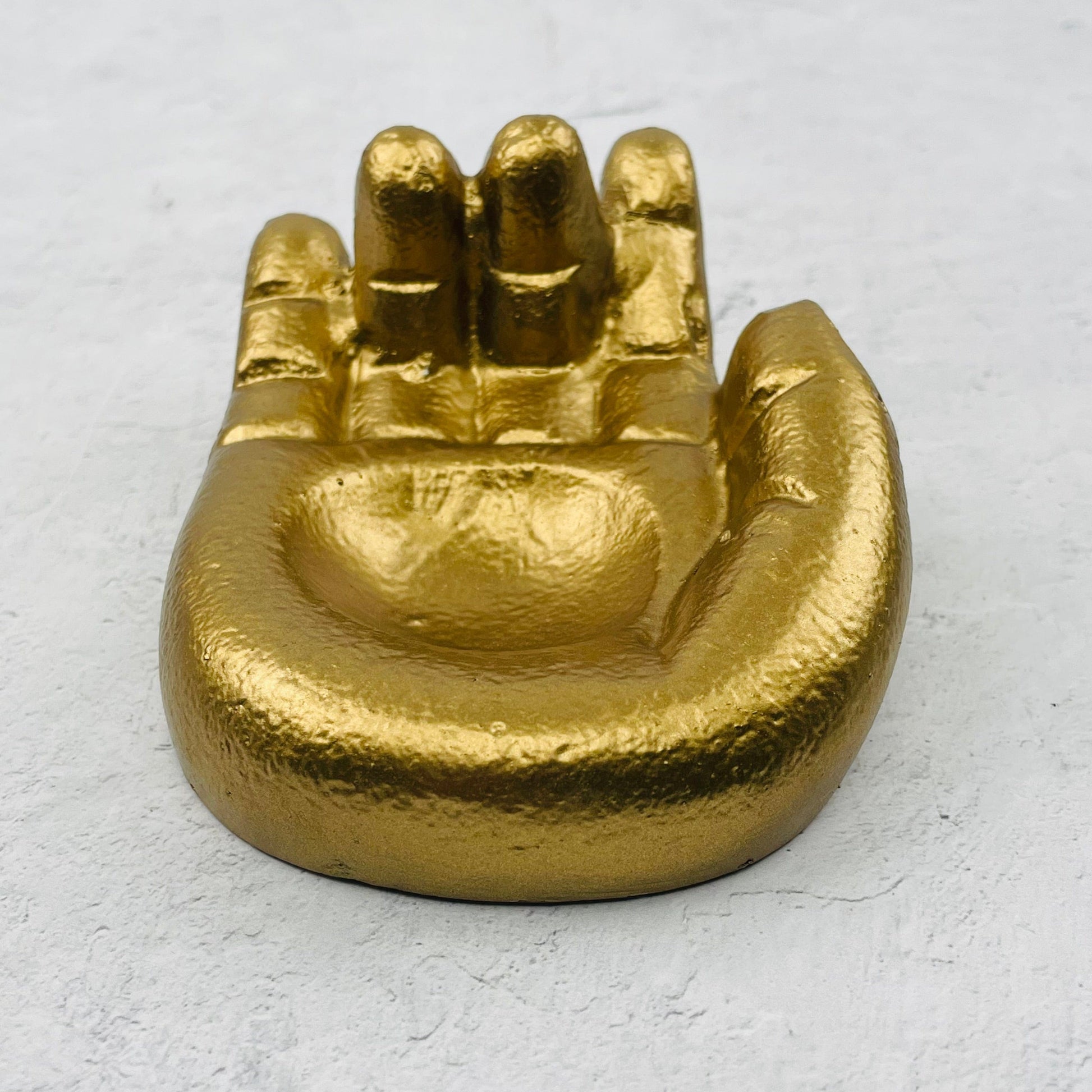 close up of the sphere holder indention 