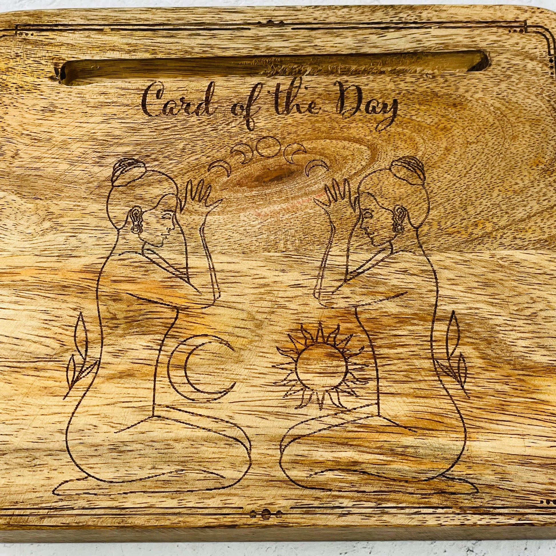 close up of the engraved details 