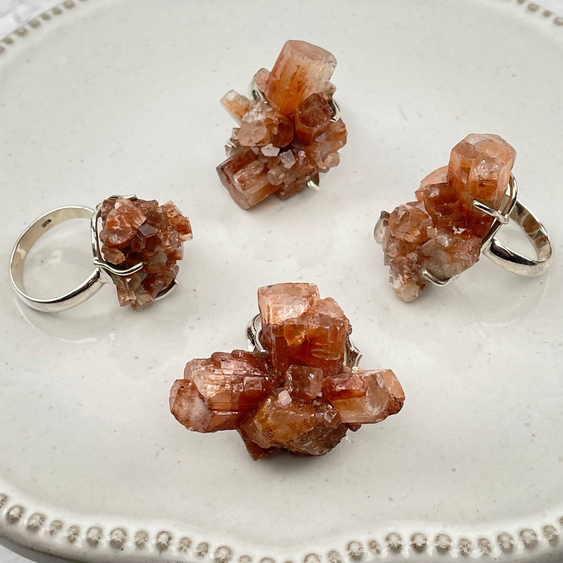 multiple Aragonite Cluster Rings 