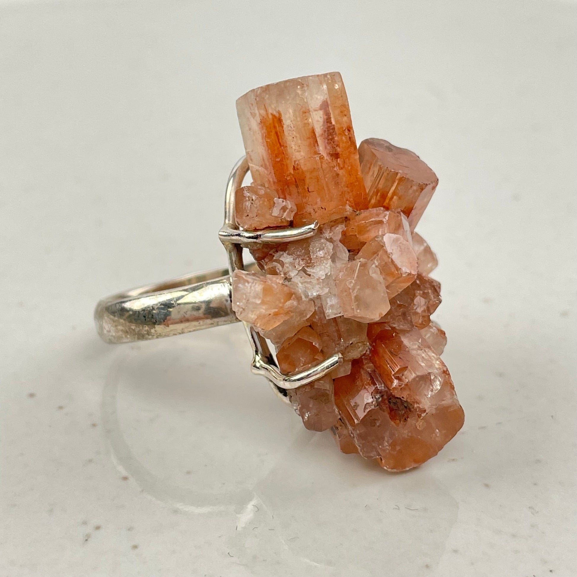 aragonite rings come in silver 