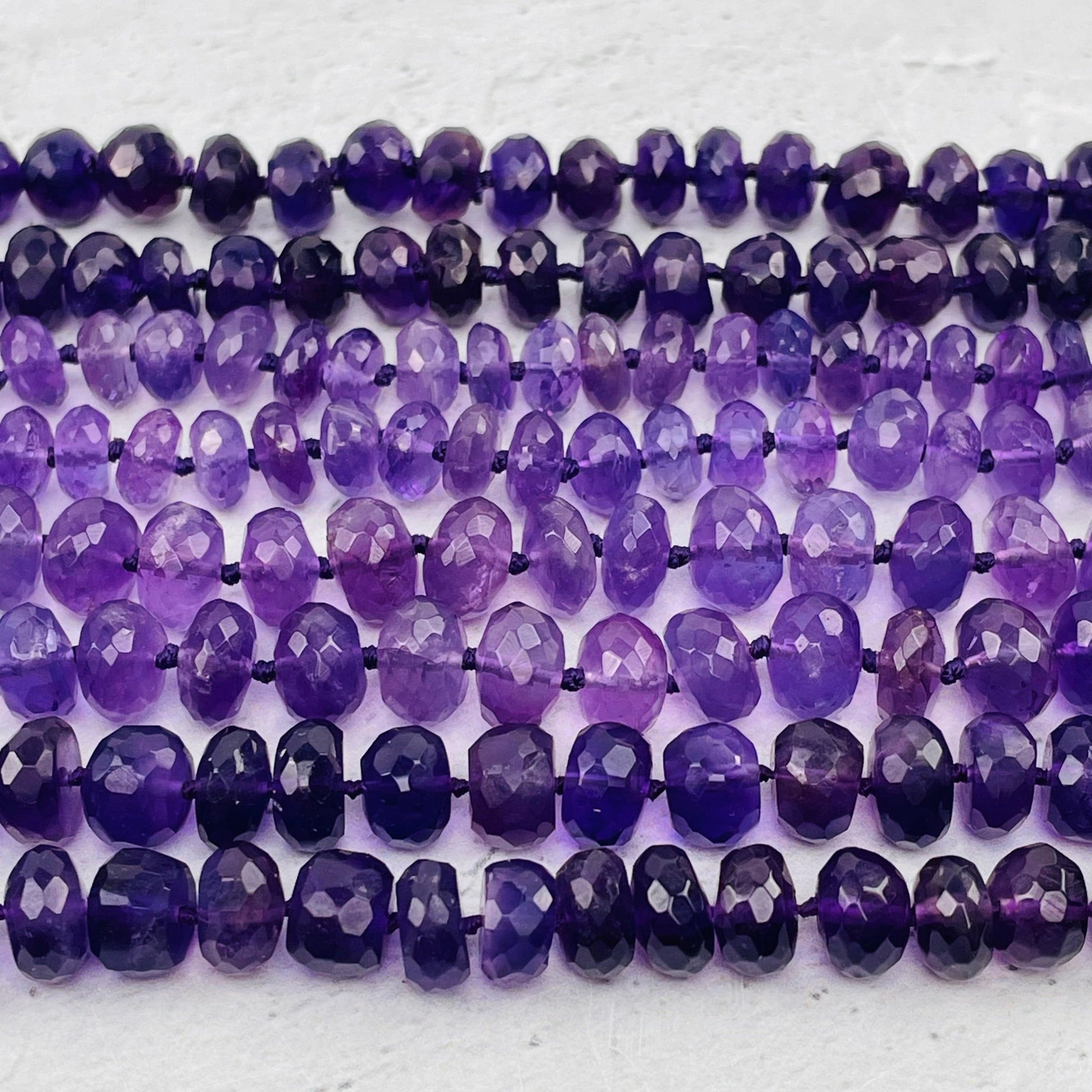 close up of the faceted beads 