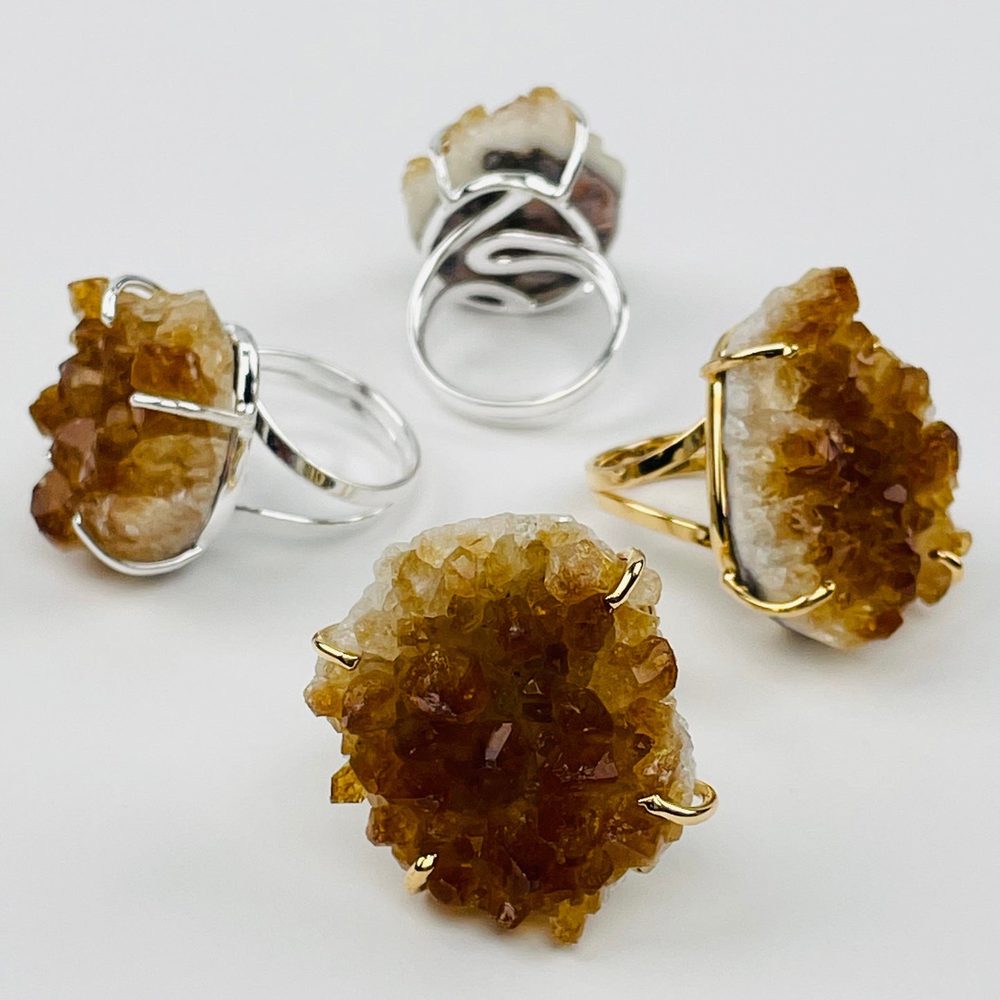 front and side view pf the rings