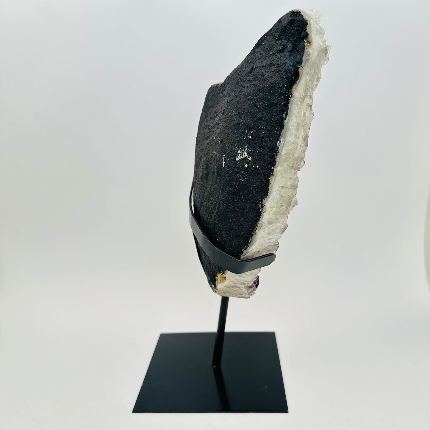 side view to show the thickness 