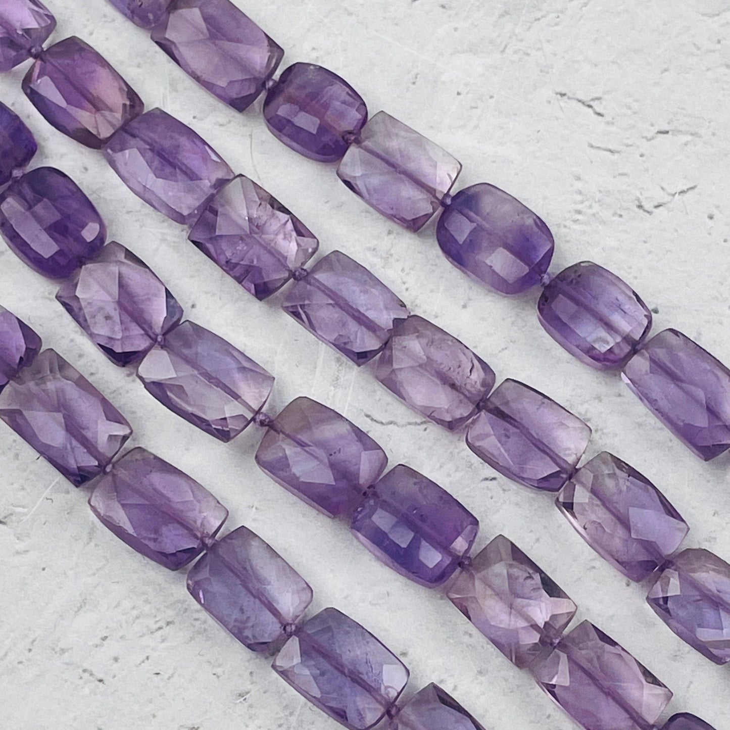 close up of the details on the faceted beads 