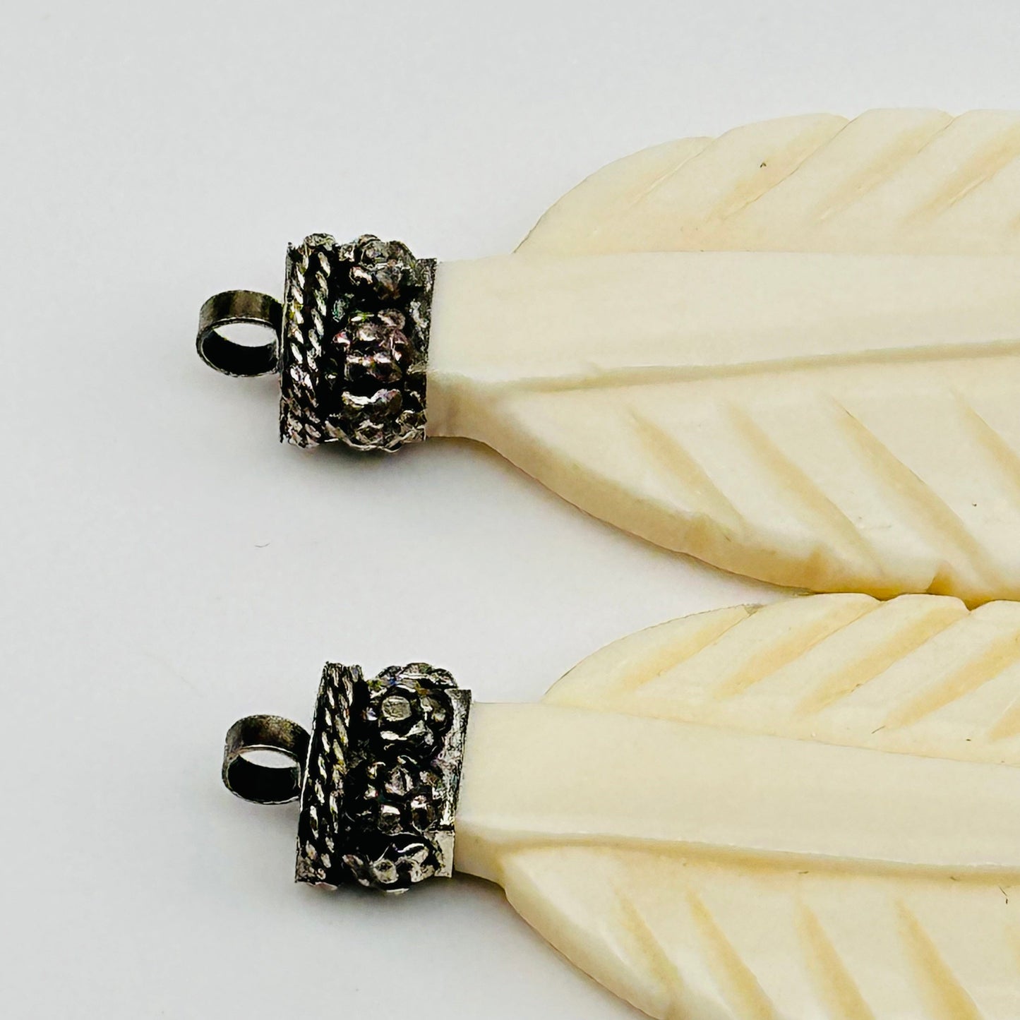 close up of the pendants bail