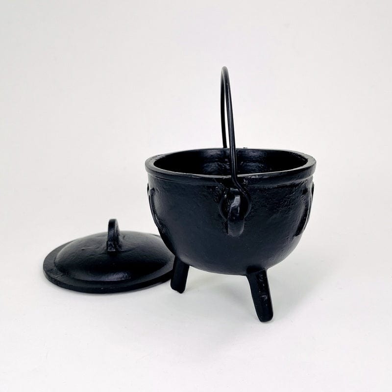 side view showing that it has the moon accent on both sides 
