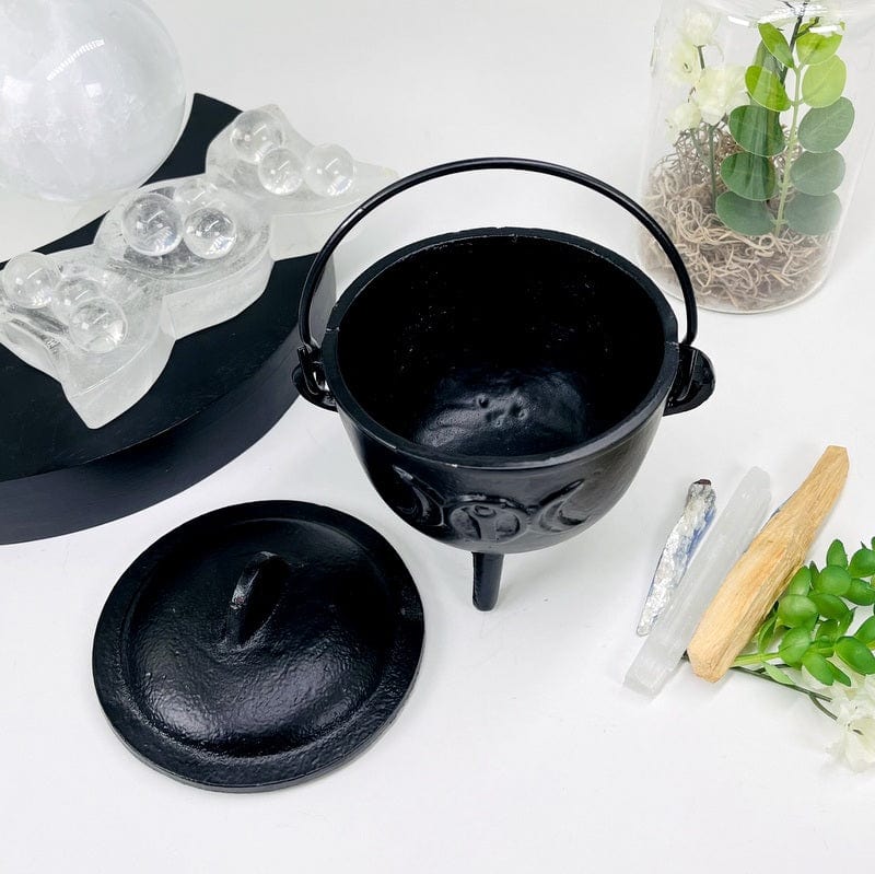 cauldron can be used to store little palm stones, jewelry or it can even be used to burning sage  