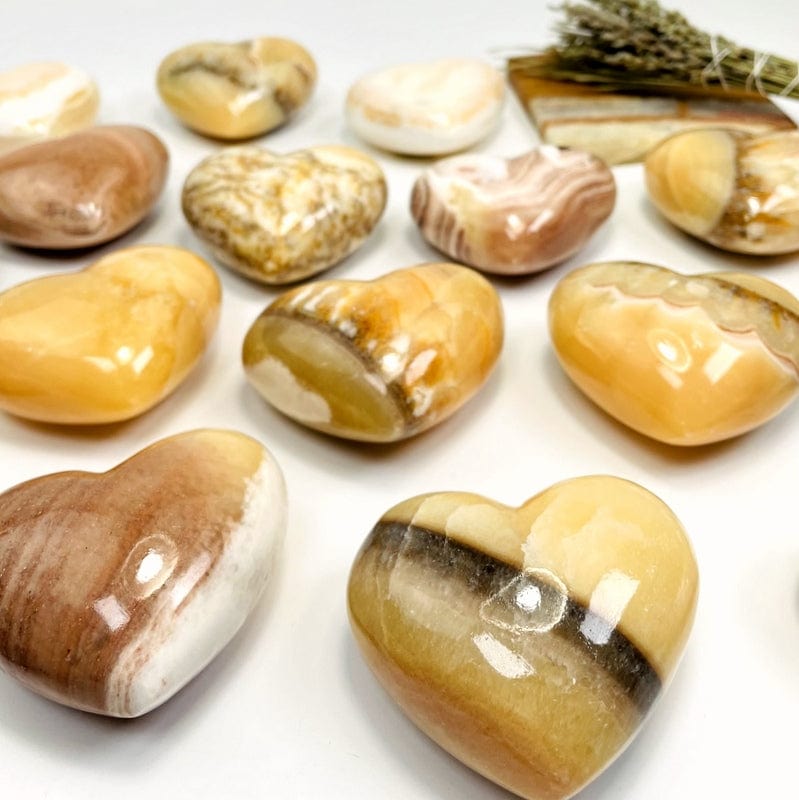 side shot of the mexican onyx hearts showing how thick they are 