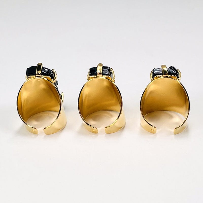 back side of the cigar ring bands showing that they are adjustable