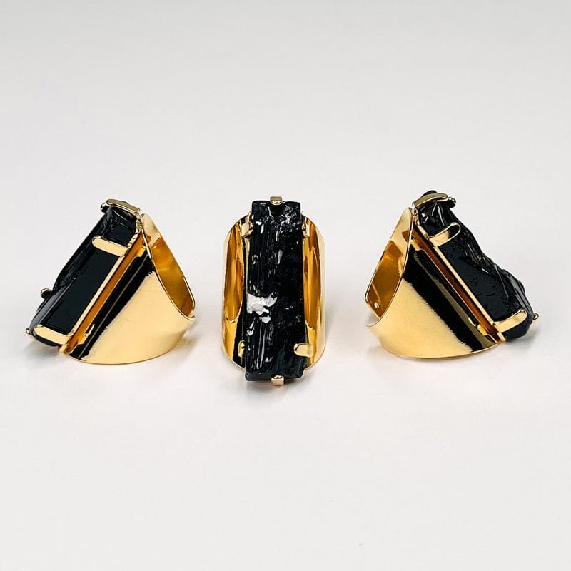 front and side view of the rings 