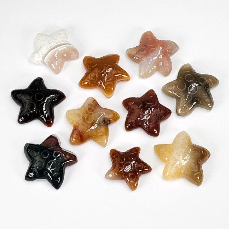 close up of the details on the carnelian starfish gemstones 