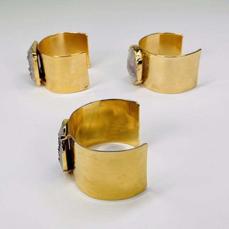 side view of the cuff bracelet 