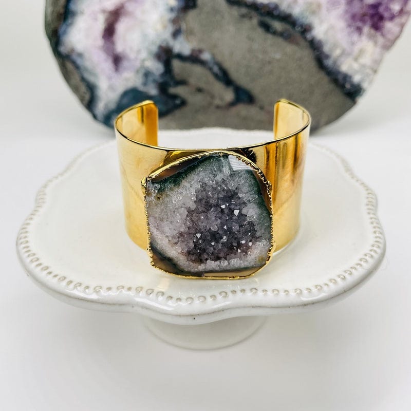 close up of an amethyst drusy cuff