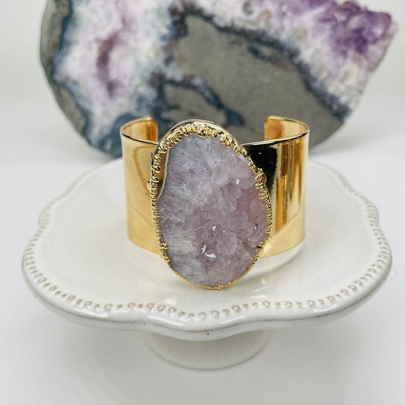 close up of an amethyst drusy cuff