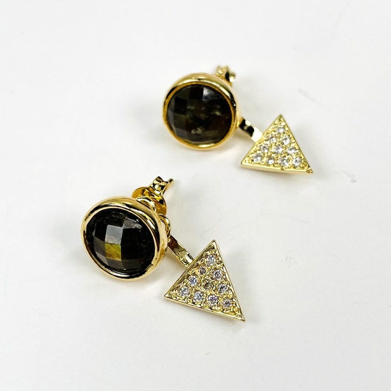 close up of the rhinestones on the earrings