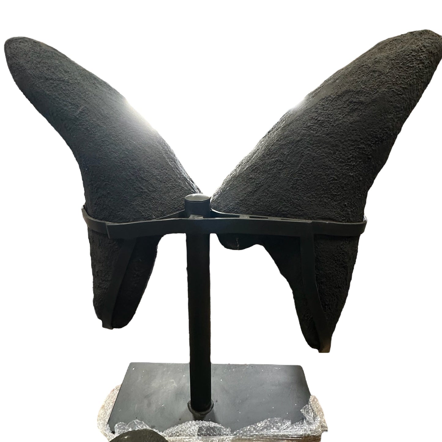 back side of the amethyst wings 