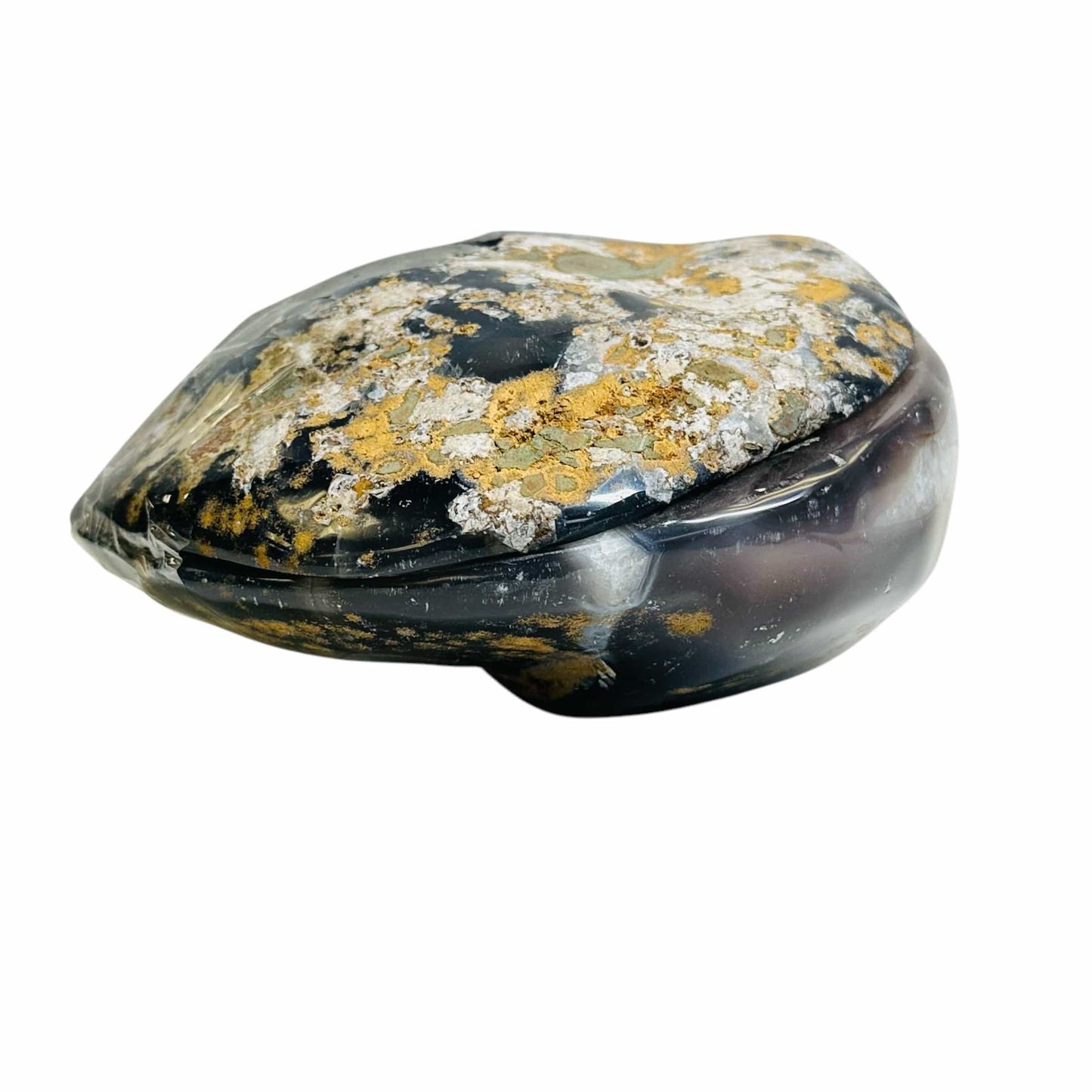 geode has been sliced in half to show the amethyst druzy 