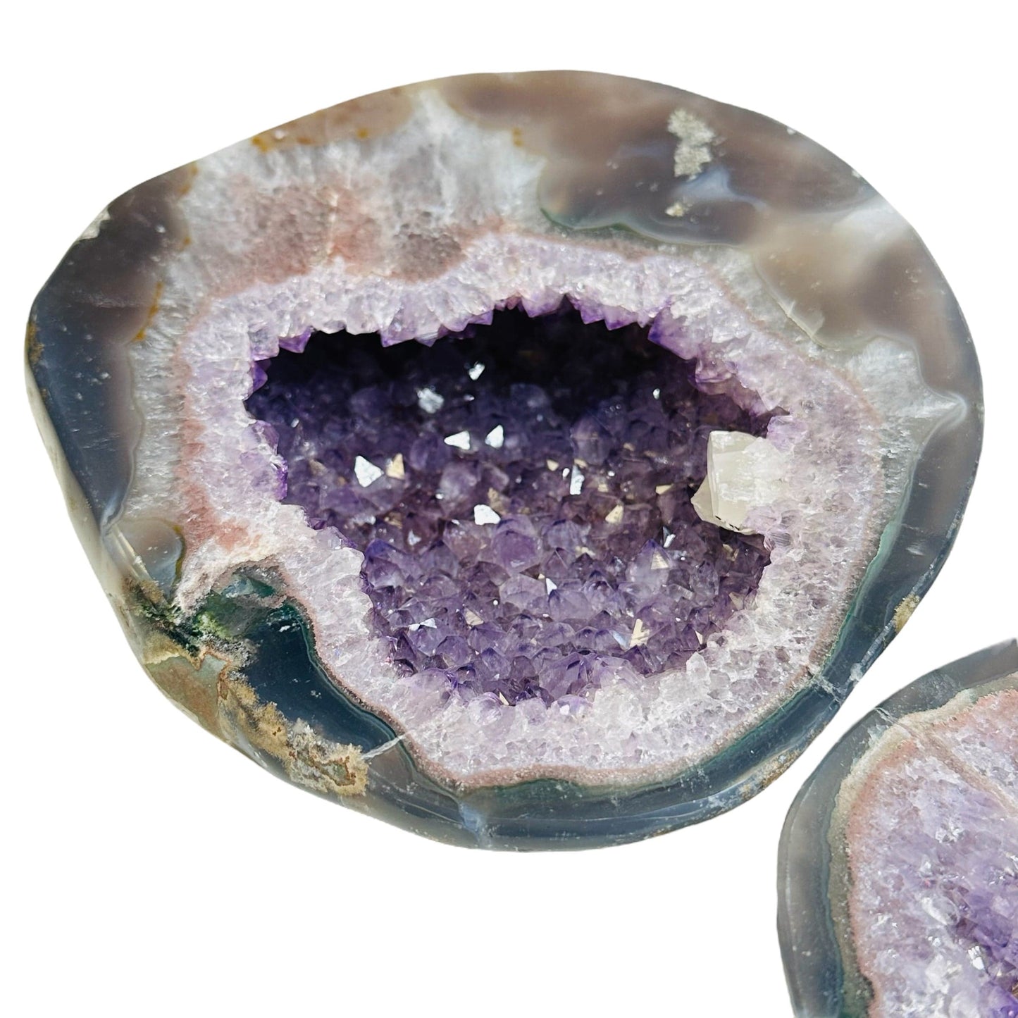 close up of the amethyst druzy with a calcite formation
