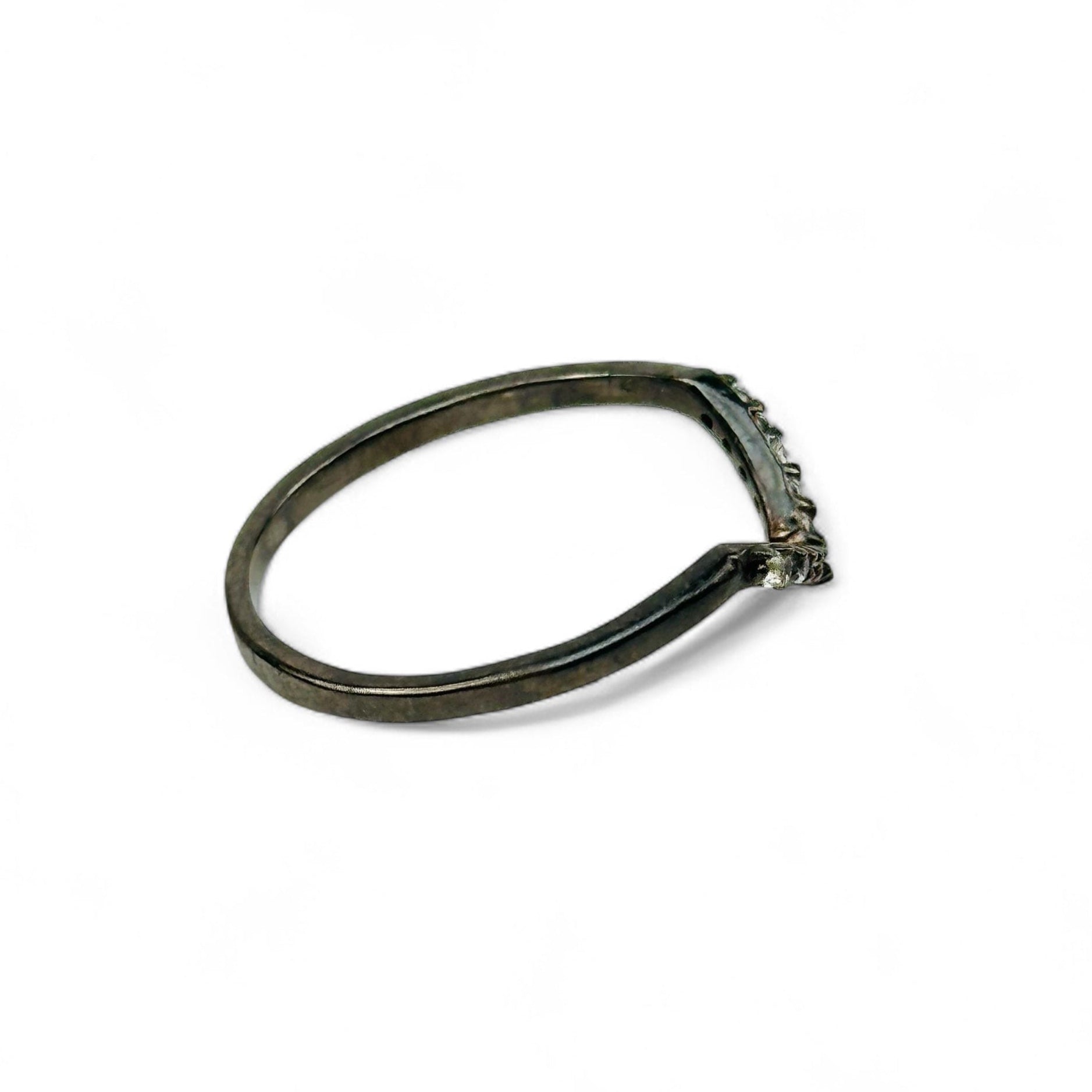 side view of the ring