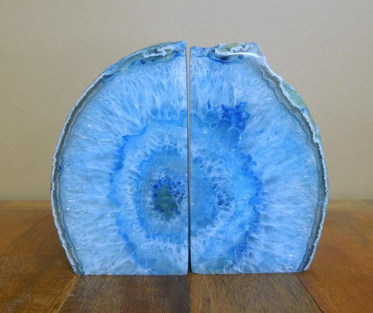 Front facing Blue Agate Book End.